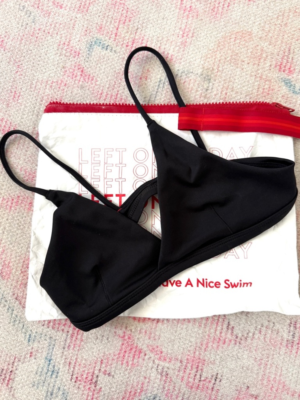 NWT Left On Friday Sweet Victory Bikini Top in Jet - Picture 3 of 4